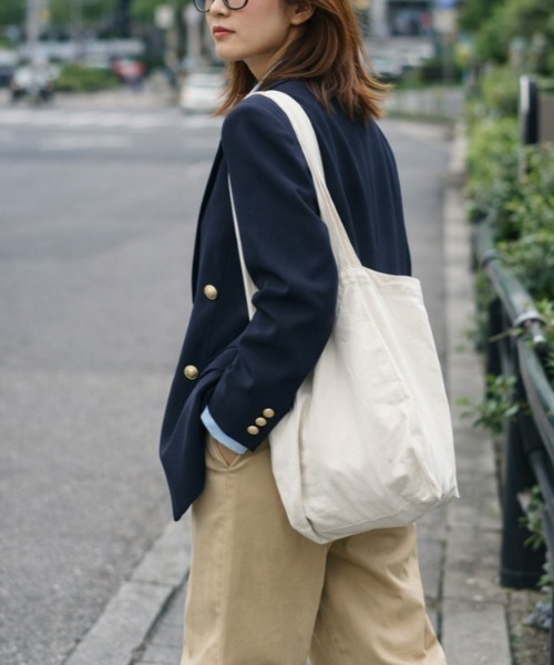 LADY LIKE（レディライク）の「ゴールド4つボタンジャケット 紺ブレ