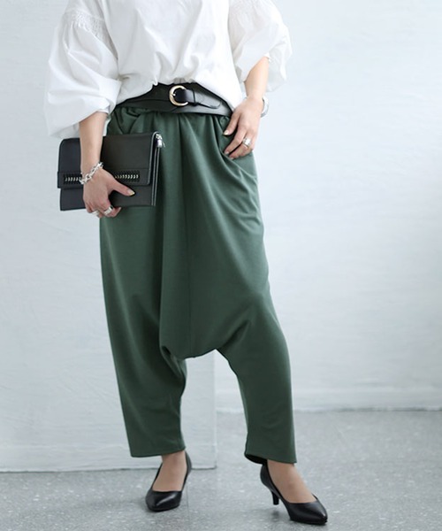 GOLDJAPAN(ゴールドジャパン)の「ストレッチサルエルパンツ【大きいサイズ対応】(その他パンツ・レディース・ブラック/カーキ・4L~5L/LL~3L)」の1枚目の写真