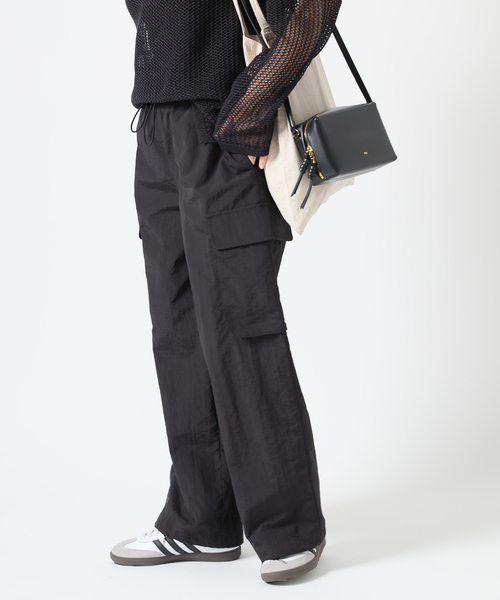 JOURNAL STANDARD（ジャーナルスタンダード）の「タスランウェザーユーティリティーパンツ（カーゴパンツ・レディース・ブラック/ピンク/アイボリー・36/38）」の12枚目の写真