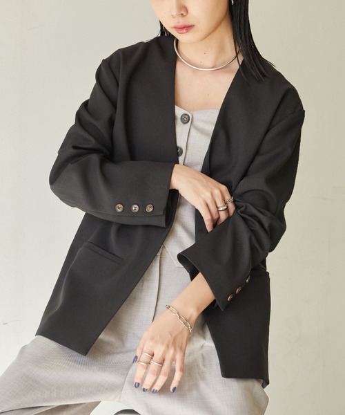 Aunt Marie's（アントマリーズ）の「リネンライクノーカラージャケット