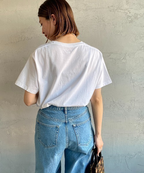 HANES（ヘインズ）の「[HANES/ヘインズ] 2P ジャパンフィット クルーネックTシャツ(アソート)（Tシャツ/カットソー・レディース・ホワイト×ブラック・S/M/L/XL）」の12枚目の写真