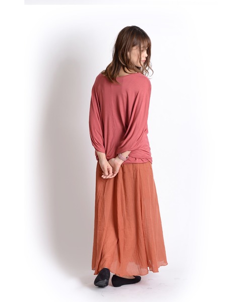 MARAI(マーライ)の「【MARAI】ドルマンカットソー(その他トップス・レディース・グレー/ブルー/ブラック/ホワイト/グリーン/レッド/イエロー/ベージュ/パープル・FREE)」の22枚目の写真