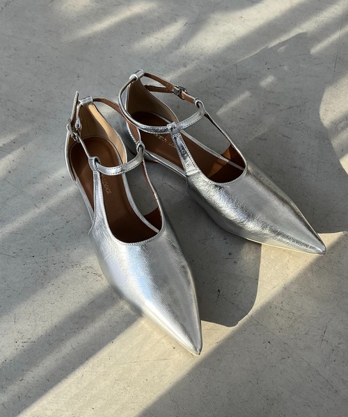 CAPRICIEUX LE'MAGE(カプリシューレマージュ)の「アンクルストラップシューズ(パンプス・レディース・シルバー/ブラック・36/37/38)」の6枚目の写真