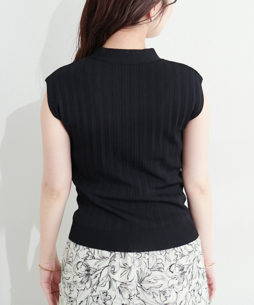 natural couture（ナチュラルクチュール）の「パールバー付ボウタイニットプルオーバー（キャミソール・レディース・アイボリー/グレイッシュベージュ/ブラック/ネイビー/パープル/ブルー系その他・FREE）」の11枚目の写真