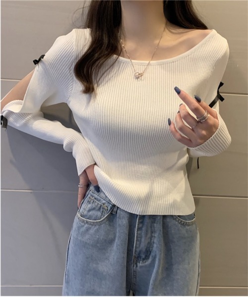 Ritzy(リッツィー)の「リボンデザイン オフショルダーニット(ニット/セーター・レディース・ピンク/ブラック/ホワイト/ブルー・FREE)」の17枚目の写真