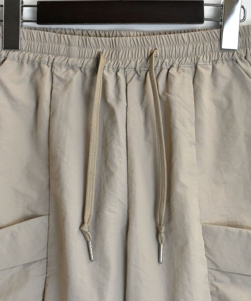 Starting Over(スターティングオーバー)の「nylon washer cargo shorts/水陸両用 ナイロン ワッシャー カーゴショーツ(カーゴパンツ・メンズ・ブラック/ベージュ/カーキ・XL/L/M)」の7枚目の写真