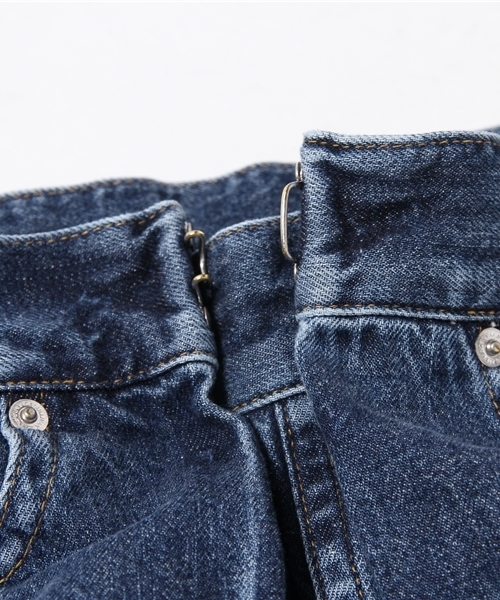 JOHN LAWRENCE SULLIVAN（ジョンローレンスサリバン）の「WIDE JEANS（デニムパンツ・レディース・インディゴブルー/ブラック・6/8）」の11枚目の写真