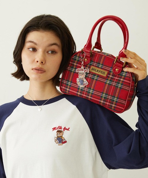 MILKFED.(ミルクフェド)の「MILKMAN BEAR KEYRING(キーホルダー・レディース・ネイビー/オフホワイト・ONE SIZE)」の13枚目の写真