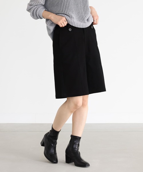 n'OrLABEL(ノアールレーベル)の「タブデザインハーフパンツ(チノパンツ・レディース・ベージュ/ブラック・2/1)」の9枚目の写真