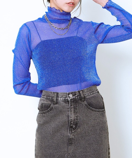 GORGE（ゴージ）の「《シアー透け感×ハイネック》レディース メロウ 長袖 トップス レイヤード 春秋冬（Tシャツ/カットソー・レディース・オフホワイト/ホワイト系その他2/ブラック系その他3/ブラック系その他/ブラック/グレー系その他/オレンジ/モカ/ネイビー/ホワイト系その他/ベージュ系その他/イエロー/ブルー/レッド/ボルドー・F）」の11枚目の写真