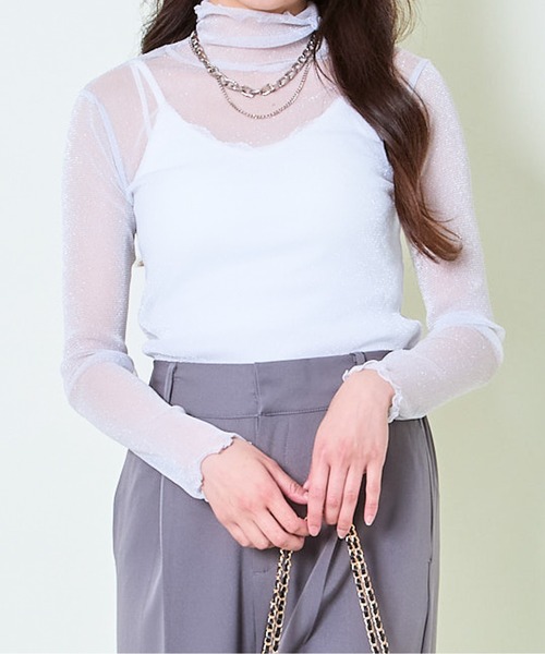 GORGE（ゴージ）の「《シアー透け感×ハイネック》レディース メロウ 長袖 トップス レイヤード 春秋冬（Tシャツ/カットソー・レディース・オフホワイト/ホワイト系その他2/ブラック系その他3/ブラック系その他/ブラック/グレー系その他/オレンジ/モカ/ネイビー/ホワイト系その他/ベージュ系その他/イエロー/ブルー/レッド/ボルドー・F）」の4枚目の写真