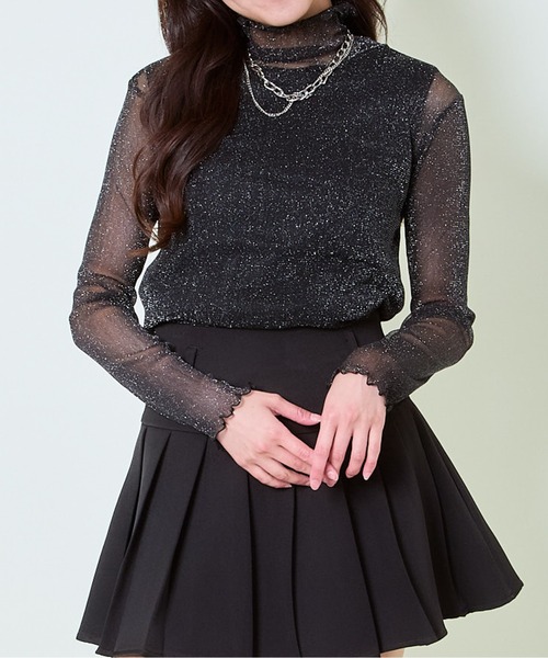 GORGE（ゴージ）の「《シアー透け感×ハイネック》レディース メロウ 長袖 トップス レイヤード 春秋冬（Tシャツ/カットソー・レディース・オフホワイト/ホワイト系その他2/ブラック系その他3/ブラック系その他/ブラック/グレー系その他/オレンジ/モカ/ネイビー/ホワイト系その他/ベージュ系その他/イエロー/ブルー/レッド/ボルドー・F）」の6枚目の写真