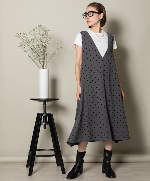 MHBG TOKYO（エムエイチビージートーキョー）の「Vネック A