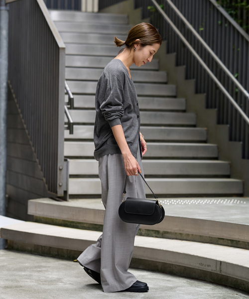 FRAMeWORK（フレームワーク）の「AULENTTI/オウレンティ 2WAYフラップショルダーバッグ（ショルダーバッグ・レディース・ブラック/ベージュ・FREE）」の5枚目の写真