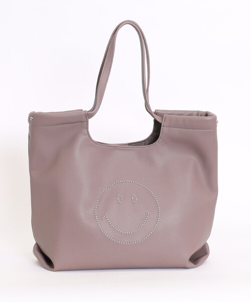 COOCO(クーコ)の「SMILEY スタッズフェイクレザートートバッグ/A4対応(トートバッグ・レディース・グレー系/シルバー/ブラック・FREE)」の11枚目の写真