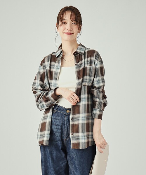 SHOO・LA・RUE（シューラルー）の「◆【洗える】着回しいろいろ 大人のためのチェックシャツ（シャツ/ブラウス・レディース・モスグリーン系1/レッド系3/ブルー系1/ブラック系1・02/03/04）」の10枚目の写真