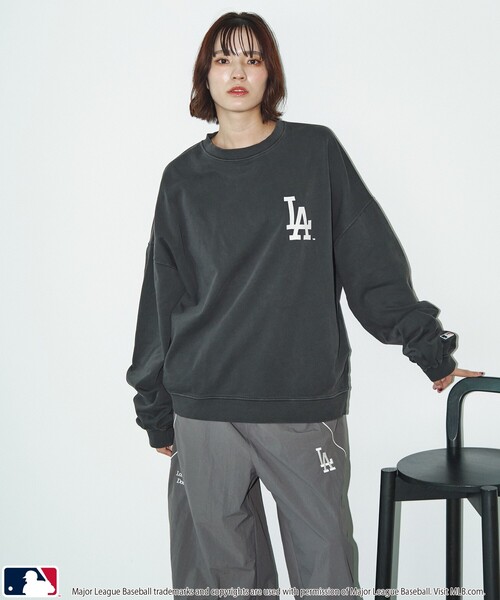 MLB(メジャーリーグベースボール)の「MLB/メジャーリーグベースボール MLB 別注ナイロンラインパイピングパンツ/トラックパンツ(限定展開)(その他パンツ・メンズ・ネイビー/グレー/ブラック・LARGE/MEDIUM/SMALL)」の13枚目の写真