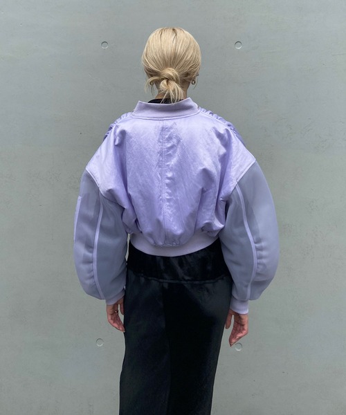 THINGS THAT MATTER（シングス ザット マター）の「SHEER SLEEVES COMPACT MA-1 BLOUSON / シアースリーブコンパクトエムエーワンブルゾン（MA-1・レディース・ブラック/カーキ/ラベンダー・FREE）」の22枚目の写真