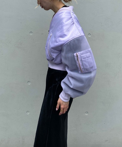 THINGS THAT MATTER（シングス ザット マター）の「SHEER SLEEVES COMPACT MA-1 BLOUSON / シアースリーブコンパクトエムエーワンブルゾン（MA-1・レディース・ブラック/カーキ/ラベンダー・FREE）」の8枚目の写真