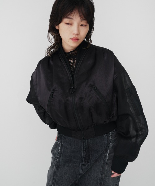 THINGS THAT MATTER（シングス ザット マター）の「SHEER SLEEVES COMPACT MA-1 BLOUSON / シアースリーブコンパクトエムエーワンブルゾン（MA-1・レディース・ブラック/カーキ/ラベンダー・FREE）」の12枚目の写真