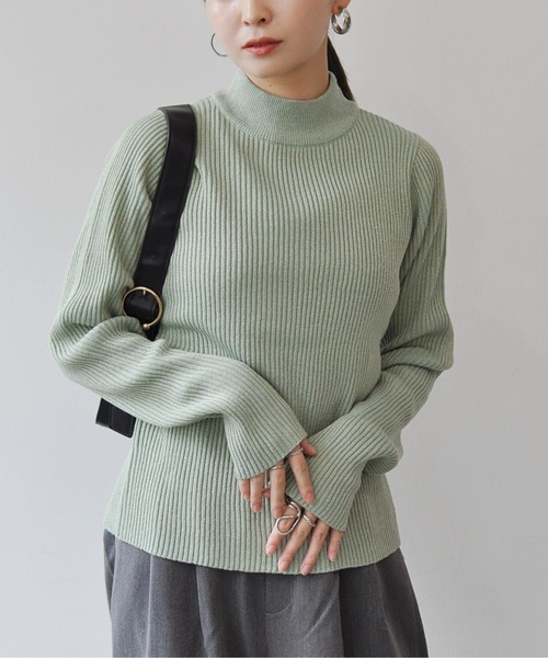 Meli rich（メリーリッチ）の「ラメボトルネックリブニットプルオーバー（ニット/セーター・レディース・グレー/ブルー/アイボリー/ブラック/グレイッシュベージュ/モカ/ミント・MEDIUM）」の8枚目の写真