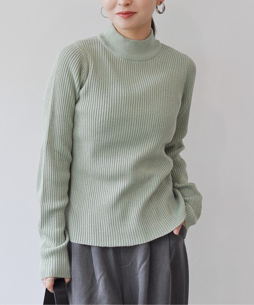 Meli rich（メリーリッチ）の「ラメボトルネックリブニットプルオーバー（ニット/セーター・レディース・グレー/ブルー/アイボリー/ブラック/グレイッシュベージュ/モカ/ミント・MEDIUM）」の11枚目の写真