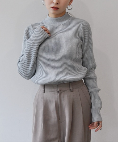 Meli rich（メリーリッチ）の「ラメボトルネックリブニットプルオーバー（ニット/セーター・レディース・グレー/ブルー/アイボリー/ブラック/グレイッシュベージュ/モカ/ミント・MEDIUM）」の18枚目の写真