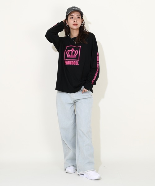 BABYDOLL(ベビードール)の「親子お揃い スプレー刺繍ロゴ ロンT 9822A(Tシャツ/カットソー・メンズ・ブラック/ホワイト・M/L/XL/S)」の6枚目の写真