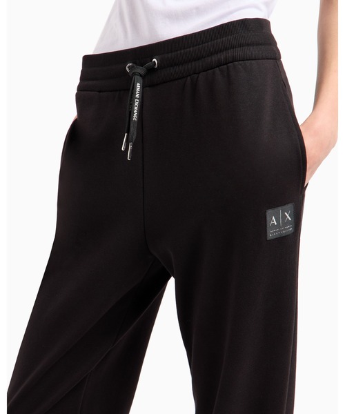 ARMANI EXCHANGE（アルマーニエクスチェンジ）の「【A|X アルマーニ エクスチェンジ】ADE AXロゴパッチ スウェットジョガーパンツ（スウェットパンツ・レディース・ブラック・LARGE/MEDIUM/SMALL/X-SMALL）」の3枚目の写真