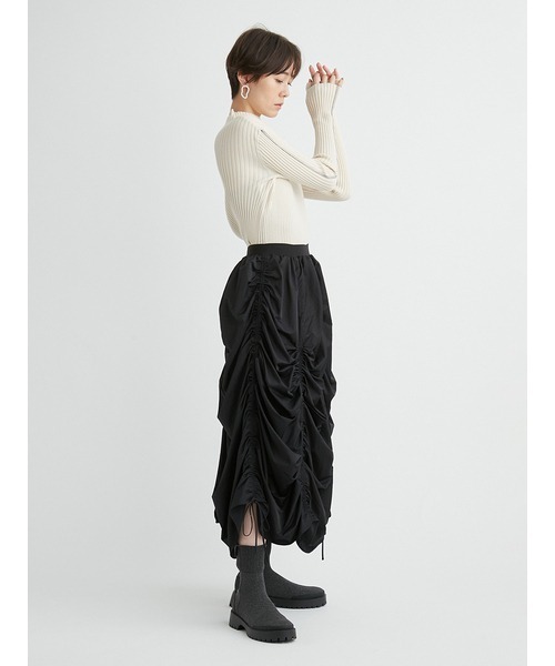 emmi(エミ)の「リブラインハイネックニットプルオーバー(ニット/セーター・レディース・バーガンディー/ブラック/ライトブルー/アイボリー・FREE)」の14枚目の写真