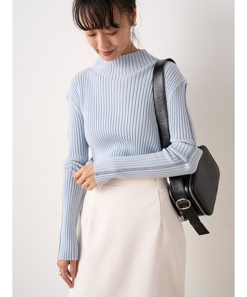 emmi(エミ)の「リブラインハイネックニットプルオーバー(ニット/セーター・レディース・バーガンディー/ブラック/ライトブルー/アイボリー・FREE)」の15枚目の写真