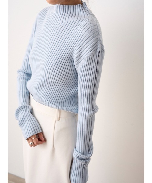 emmi(エミ)の「リブラインハイネックニットプルオーバー(ニット/セーター・レディース・バーガンディー/ブラック/ライトブルー/アイボリー・FREE)」の18枚目の写真