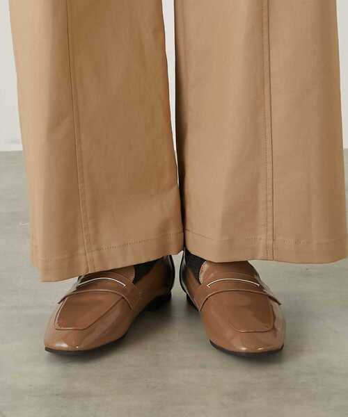 MELROSE claire(メルローズ クレール)の「【エナメルの柔らかローファー】(ローファー・レディース・ブラック/ダークベージュ/ネイビー・4/2/3/1)」の4枚目の写真