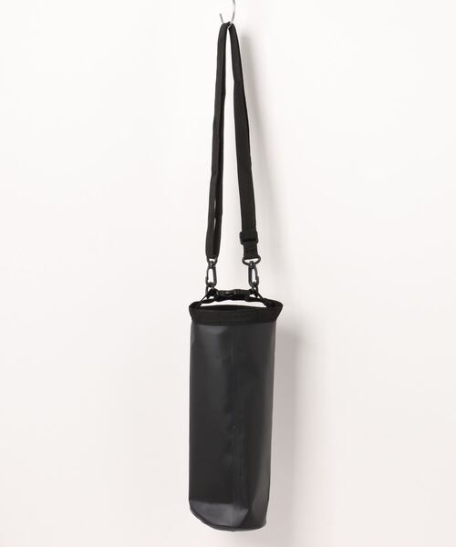 ROXY(ロキシー)の「MINIMUL BEACH BAG/ロキシーターポリン防水ショルダーバッグ(ショルダーバッグ・レディース・ブラック・FREE)」の5枚目の写真