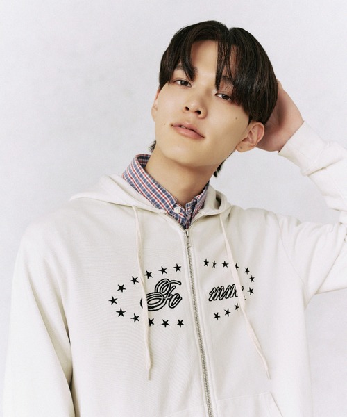 fcmm クロスジップアップフーディ ホワイト 日本限定】CROSS ZIP UP HOODIE/クロスジップアップフーディ