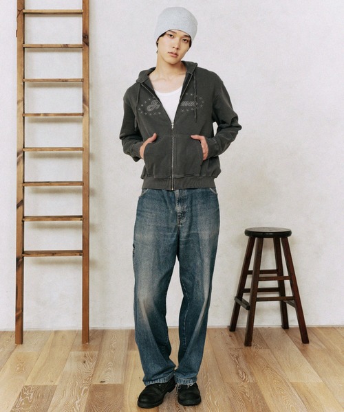 FCMM(エフシーエムエム)の「PIGMENT DYED ZIP HOODIE/ピグメントダイドジップフーディ(パーカー・レディース・チャコール/ライトブルー/アイボリー・LARGE/MEDIUM)」の17枚目の写真