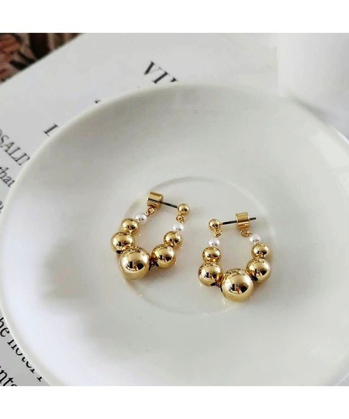 Lace Ladies(レースレディース)の「メタリック ボール チェーン フープ ピアス(ピアス(両耳用)・レディース・ゴールド/シルバー・FREE)」の9枚目の写真