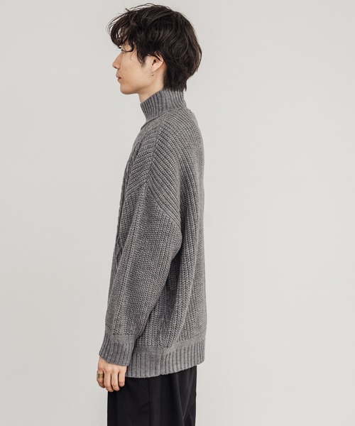 improves（インプローブス）の「ケーブル切替 畦編み ボトルネック ニットセーター（ニット/セーター・メンズ・ブラック/グレー/ベージュ/ホワイト・LARGE/MEDIUM）」の5枚目の写真