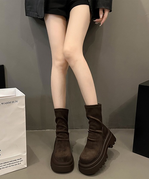 Lace Ladies（レースレディース）の「ソリッドカラー ドッキング 厚底 ショート ブーツ（ブーツ・レディース・ブラック/ブラウン・24.5cm/24cm/23.5cm/23cm/22.5cm/25cm）」の6枚目の写真