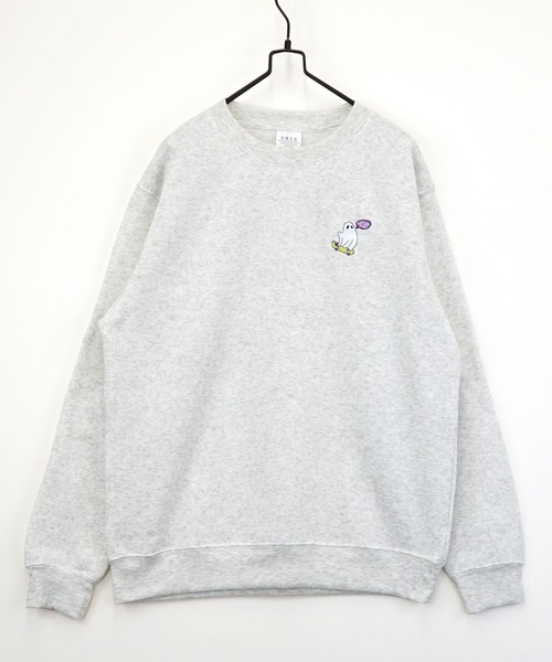 Burner（バーナー）の「【GROOVY STORE】ワンポイント刺繍裏起毛トレーナー（スウェット・メンズ・ネイビー/スミクロ/ホワイト系その他3/ブルーパープル/ホワイト/グレー/ブラック系その他3/スモークピンク/ブラック系その他2/ブラック/ホワイト系その他2/ダークネイビー/ブラック系その他4/モカ/ホワイト系その他4/ブルー/ブラック系その他5/インディゴブルー/ブラック系その他6/ホワイト系その他5/ブラウン系/ホワイト系その他6/ブルー系その他2/ピンク系その他/ブラック系その他7/ネイビー系/オフホワイト/エメラルド/アイボリー/グレー系その他/グレイッシュベージュ/ホワイト系1/ホワイト系2/ブラック系5/ブラック系6/ブラック系7/ブラック系8/ホワイト×グレー/ブラック系2/ブラック系4/ダークグリーン/グリーン系3/ホワイト系3/ブラック系1/ブラック系3/バーガンディー/ブラック系/グレー系その他3/ホワイト系4/ライトブラック/ダークグリーン系2/ブラック系9・M/LL/L）」の4枚目の写真