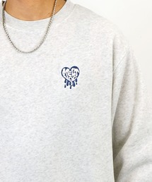 【GROOVY STORE】ワンポイント刺繍裏起毛トレーナー