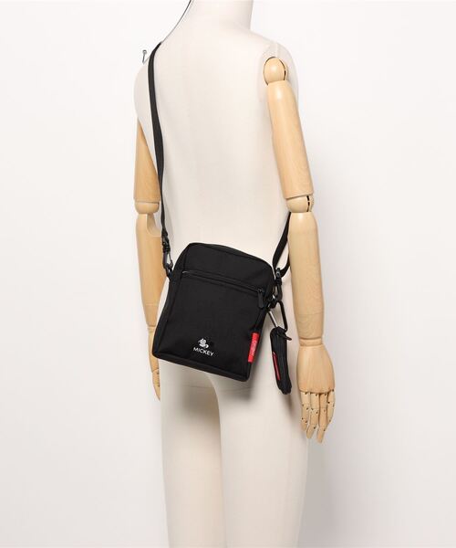 Manhattan Portage(マンハッタンポーテージ)の「Manhattan Portage/マンハッタンポーテージ ショルダーバック City Light Bag 24/Mickey MP1403PLMIC24(ショルダーバッグ・メンズ・ブラック・FREE)」の5枚目の写真