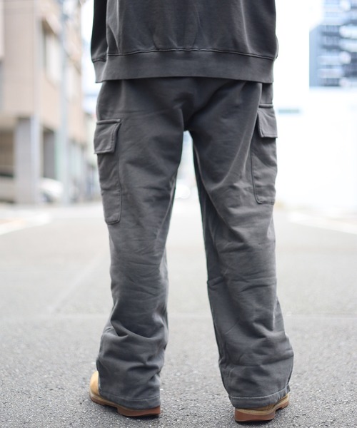 ATMARK(アットマーク)の「《フリーサイズ / UNISEX 》ATMARKクラウンロゴスウェットパンツ ピグメント加工 セットアップ可能(スウェットパンツ・メンズ・ネイビー/ホワイト/ブラック・FREE)」の19枚目の写真