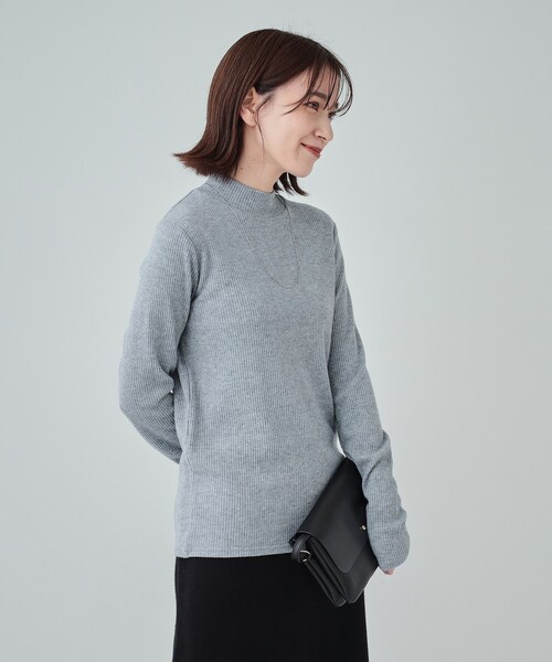 SHOO・LA・RUE(シューラルー)の「◆【洗える/S-LL】プチハイネック ラメ入りリブ インナートップス(Tシャツ/カットソー・レディース・オフホワイト/ライトグレー/ライトブルー/チャコールグレー・01/02/03/04)」の18枚目の写真