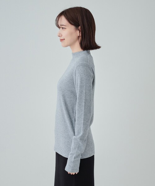 SHOO・LA・RUE(シューラルー)の「◆【洗える/S-LL】プチハイネック ラメ入りリブ インナートップス(Tシャツ/カットソー・レディース・オフホワイト/ライトグレー/ライトブルー/チャコールグレー・01/02/03/04)」の22枚目の写真