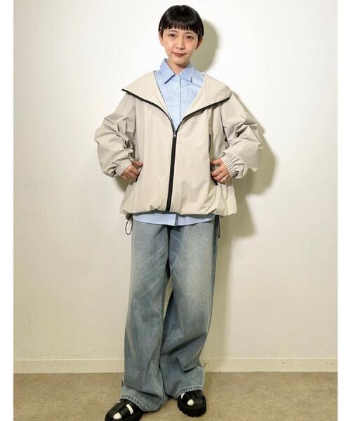 DRESSTERIOR（ドレステリア）の「【洗える】撥水ストレッチアノラックパーカ（ブルゾン・レディース・ブラック/ライトグレー・36/38）」の4枚目の写真