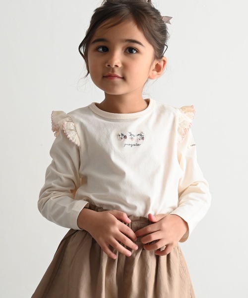 PUPPAPUPO(プッパプーポ)の「肩フリル 長袖 Tシャツ(Tシャツ/カットソー・キッズ・ベージュ/ホワイト系その他/ホワイト系その他2/アイボリー/ピンク系その他/ベビーピンク/オートミール/ホワイト系その他5/ホワイト系その他4/ホワイト系その他3・130/120/110/100/90/80)」の5枚目の写真