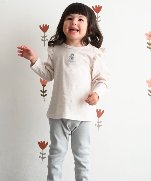 PUPPAPUPO(プッパプーポ)の「肩フリル 長袖 Tシャツ(Tシャツ/カットソー・キッズ・ベージュ/ホワイト系その他/ホワイト系その他2/アイボリー/ピンク系その他/ベビーピンク/オートミール/ホワイト系その他5/ホワイト系その他4/ホワイト系その他3・130/120/110/100/90/80)」の22枚目の写真