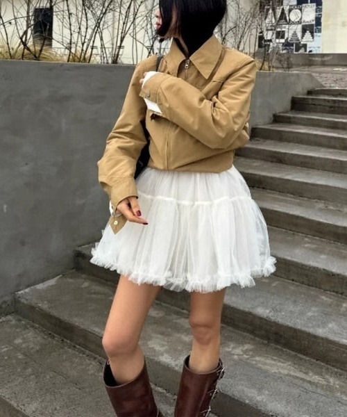 gossip!ロサンゼルス(ゴシップロサンゼルス)の「Y2K チュールミニスカート カジュアル&ヴィンテージ風 日常&シンプル(スカート・レディース・ホワイト/ブラック・FREE)」の12枚目の写真