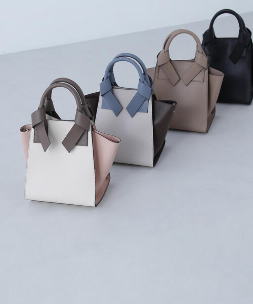 NATURAL BEAUTY BASIC（ナチュラルビューティーベーシック）の「◇リボンハンドルトートバッグ（トートバッグ・レディース・ブラック/ベージュ/ホワイト系その他/グレー系その他・ﾌﾘ-）」の2枚目の写真